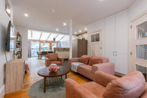Huswell - Cosy home with city garden